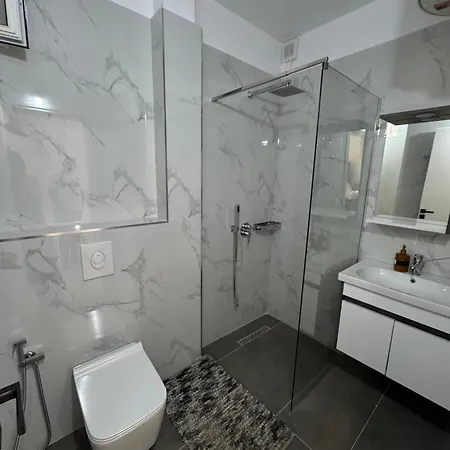 Modern Sea View Apartment